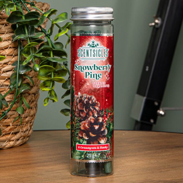 Samuel Alexander 25g Snowberry Pine Scented Christmas Scentsicles with 6 Hanging Hooks in Green - image 1