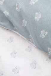 Bianca Esme Floral 200 Thread Count Cotton Reversible Duvet Cover Set in Blue - Size: Super King - thumbnail 5