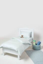Homescapes Cotton Stripe Kids Pillowcases 40 x 60 cm 330 Thread Count, 2 Pack in Blue - thumbnail 4
