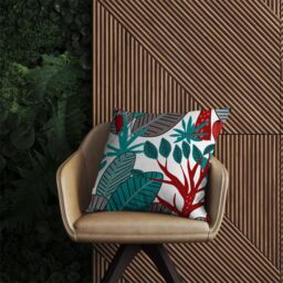 Warren Reed - Designer Jungle Exotic Summer Tropical Leaves Outdoor Cushion in Green - Size: 60 cm x 60 cm - thumbnail 2