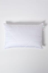 Homescapes Luxury Hypoallergenic Bamboo Pillow for Back Sleepers in White - thumbnail 2