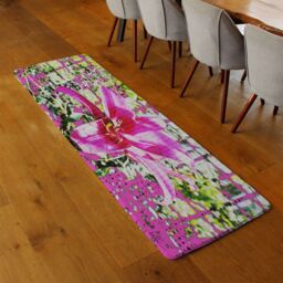 Benjamin Tate Design Pink Flower Runner Rug in Natural - Size: 67 cm x 230 cm - thumbnail 2