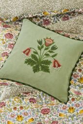 Morris & Co 'Rose' Cotton Duvet Cover Set - Size: Super King - thumbnail 5