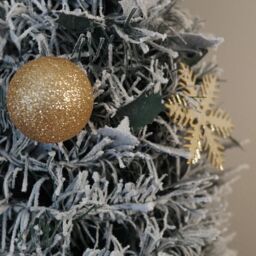 mysmartbuy Pre-Lit Pop Up Frosted Christmas Tree with Assorted Gold Baubles & Warm White LED Lights - Size: 7ft - thumbnail 5