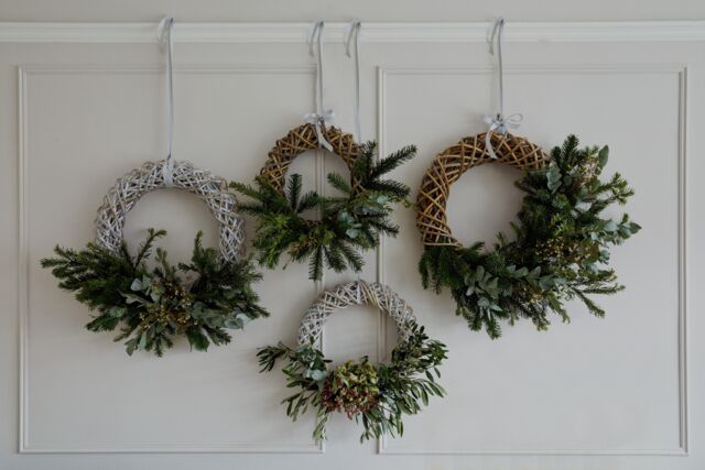Ivyline Rattan Wreath White Diam 50Cm - Made of Kubu Rattan - On trend design - image 1