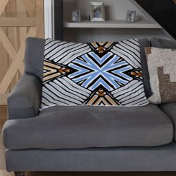 Benjamin Tate Design Abstract Geometric Roughly Hatched Shapes Blanket in Natural - Size: 120 cm x 150 cm - thumbnail 2