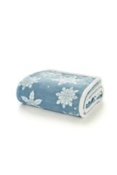 Deyongs Flurry Blue Snowflake Fleece Sherpa Throw - 130 x 170cm Soft Blanket - 1846 in Light Blue - Size: 130 cm x 170 cm - thumbnail 3