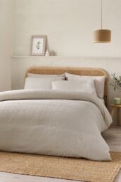 Catherine Lansfield 'Crinkle Seersucker' Duvet Cover Set in Natural - Size: Single - thumbnail 1