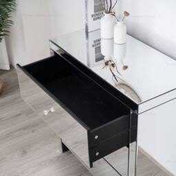 Comfy Living Ltd Mirrored 3 Drawer Chest Of Drawers in Silver - thumbnail 3