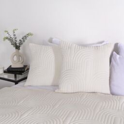 OHS 2 x Quilted Arches Pinsonic Cushion Covers Home Décor in Cream - Size: 45 cm x 45 cm - thumbnail 1