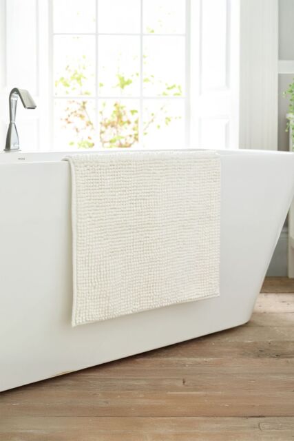 Lobster Creek Kaleidoscope Noodle 50x80cm Bath Mat - Soft & Absorbent Quick Drying Bathroom Rug - Deyongs 1846 in White - image 1
