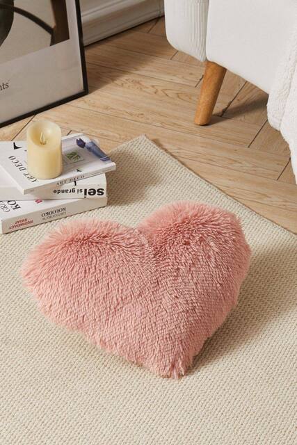 H&O Direct 40*50cm Heart Shaped Long Plush Throw Pillow Cover in Pink - image 1