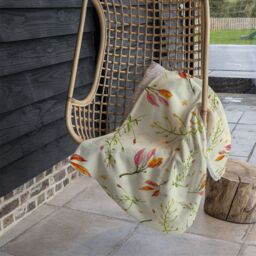 Benjamin Tate Design Green Branches On Light Blanket in Natural - Size: 120 cm x 150 cm - thumbnail 4