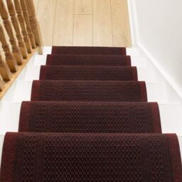 runrug Stair Runner Carpet - Durable, Non-Slip, 7mm - 'Aztec' in Red - Size: 66 cm x 630 cm - thumbnail 6