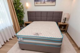 Knight Sleep 1000 Pocket Spring Memory Foam Encapsulated Mattress in Grey - Size: Double - thumbnail 1
