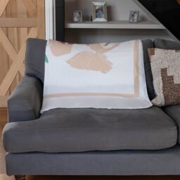 Benjamin Tate Design Love & Flowers Blanket in Natural - Size: 120 cm x 150 cm - thumbnail 2