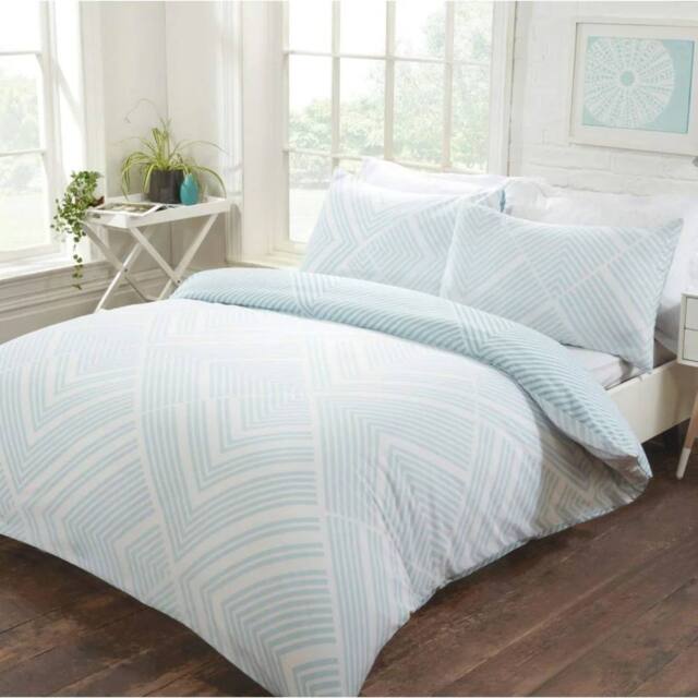 Smart Living Luxury Striped Geometric Reversible Duvet Cover With Pillowcases in Duck Egg Blue - Size: Double - image 1