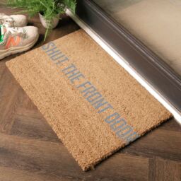 Artsy Mats Grey Shut The Front Door Doormat - Size: 40 cm x 60 cm - thumbnail 3