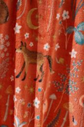 Catherine Lansfield 'Enchanted Twilight Animals' Cosy Fleece Blanket Throw in Burnt Orange - Size: 130 cm x 170 cm - thumbnail 2
