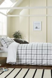 Helena Springfield 'Hunter's Check' Brushed Cotton Duvet Cover Set in Grey - Size: King - thumbnail 1