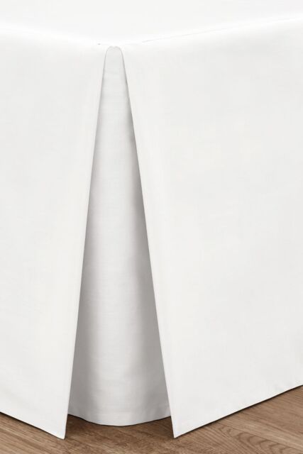 Catherine Lansfield Easy Iron 180 Thread Count Polycotton Percale Base Valance Sheet in White - Size: Single - image 1