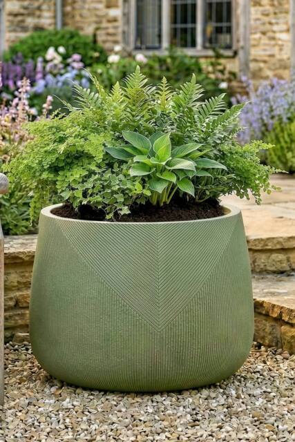 Dibor Green Large Fibreclay Symmetry Stripe Summer Outdoor Planter Plant Pot H37 x Dia55cm - image 1