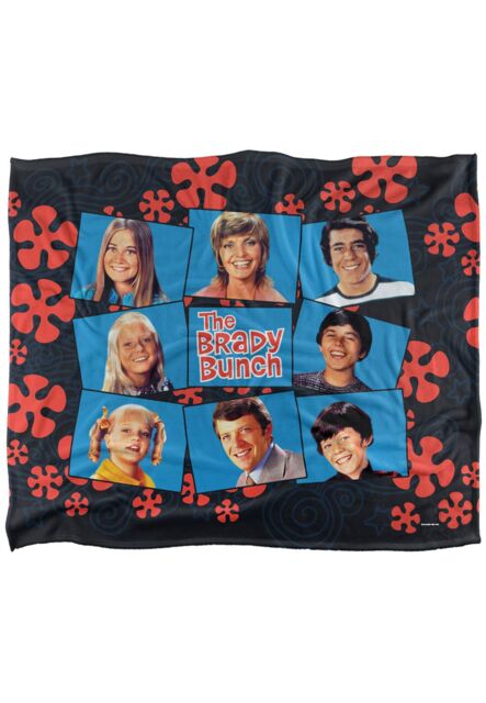 ViacomCBS/Nickelodeon Brady Bunch Squares Silky Touch Super Soft Throw Blanket 152 X 127 cm in White - image 1