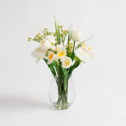 Scottish Everlastings Ltd 33cm Mixed White Floral in Glass Vase - thumbnail 3