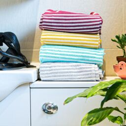 Nicola Spring 100% Cotton Bath Towel Turkish Style Hamman Blanket Bath Sheet - 160 x 90cm (x5) in Burgundy - thumbnail 6
