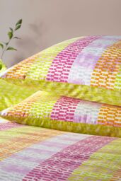 Furn Neola Abstract Striped Reversible Duvet Cover Set - Size: King - thumbnail 4