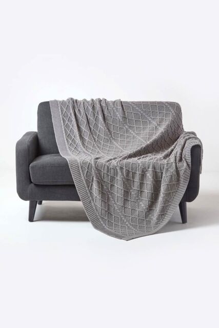 Homescapes Diamond Cable Knit Cotton Throw in Grey - Size: 150 cm x 200 cm - image 1
