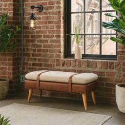 Wyld Haus Alghero Bouclé Bench Buffalo Leather Strap Natural Yarn Oak Legs in Brown - thumbnail 1