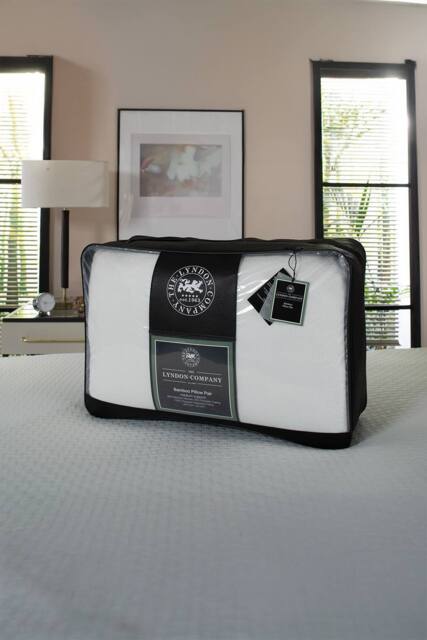 The Lyndon Company Bamboo Soft Pillow Pair - 48 x 74cm - Hallowfibre Filling - Medium Support in White - Size: Standard Pillow Case