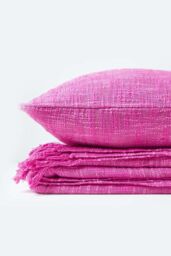 Homescapes Nirvana Cotton Cushion Cover in Pink - Size: 45 cm x 45 cm - thumbnail 5