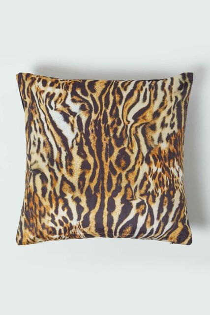 Homescapes Tiger Print Velvet Cushion 46 x 46 cm in Gold - image 1