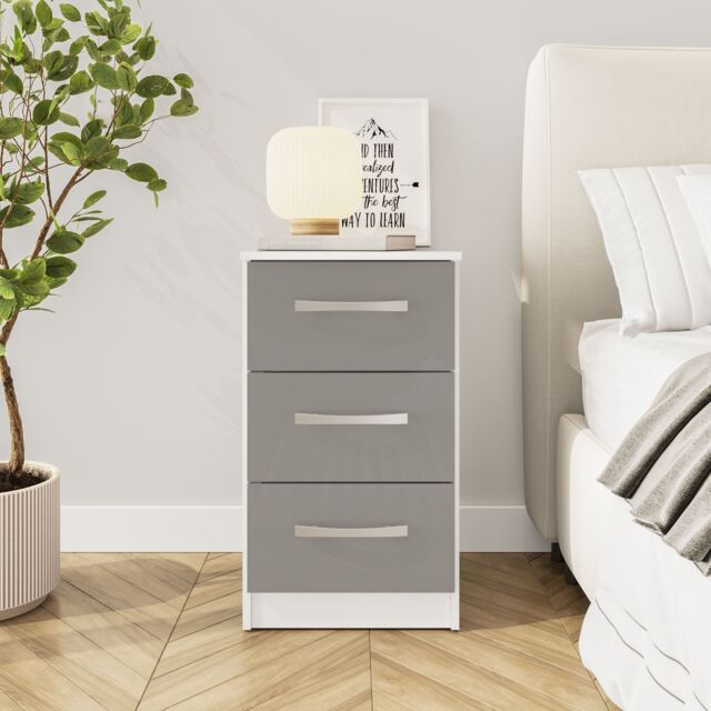 Birlea Lynx 3 Drawer Bedside - image 1