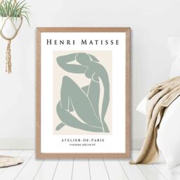 ARTZE Matisse Nude Green & Cream Framed Print SIZE: A4 with Oak Frame in Pale Green - thumbnail 2