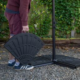 Samuel Alexander 70kg 4 PCS Cantilever Parasol Base Weights Set Water or Sand Heavy Duty Parasol Weights for Banana & Hanging Garden Furniture Patio - thumbnail 3