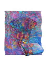 JQ Licensing Royce Mcclure Bohemian Elephant Silky Touch Super Soft Throw Blanket 152 X 127 cm in White - thumbnail 2