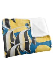 JQ Licensing Royce Mcclure Tropical Fish Rush Hour Silky Touch Super Soft Throw Blanket 152 X 127 cm in White - thumbnail 3