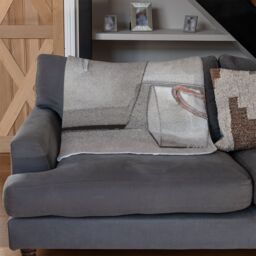 Benjamin Tate Design Elegance Blanket in Natural - Size: 120 cm x 150 cm - thumbnail 2