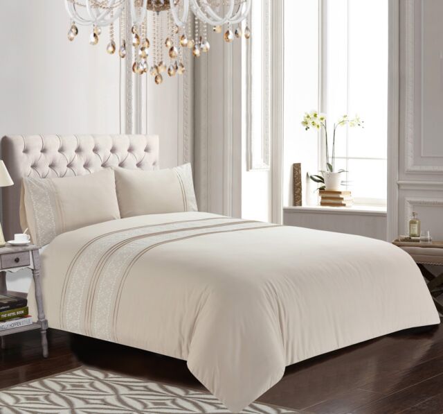 Rapport Home Charlotte Embroidered Polyester Floral Duvet Cover Set with Pillowcase in Natural - Size: Double - image 1