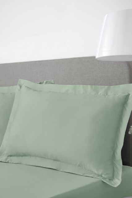 Bianca '400 Thread Count Cotton Sateen' Oxford Pillowcase Pair in Green - image 1