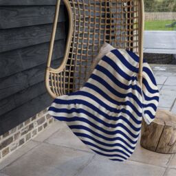Benjamin Tate Design Wavey Lines Blanket in Natural - Size: 120 cm x 150 cm - thumbnail 4