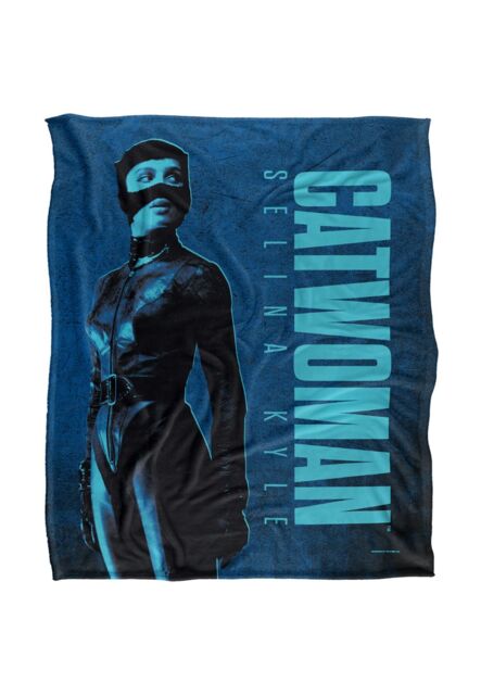 Batman The (2022) Blanket, Catwoman Silky Touch Super Soft Throw Blanket 152x127 cm in White - image 1