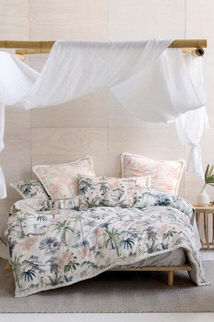 Linen House Luana Floral Fringed Duvet Cover Set - Size: Single - image 1