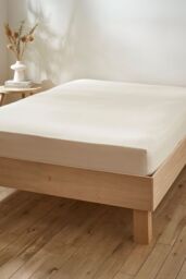 Martex Touch of Linen Fitted Sheet in Cream - Size: Super King Fitted - thumbnail 1