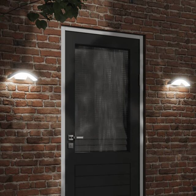 Berkfield Home Outdoor LED Wall Light with Sensor White Die-cast Aluminium - image 1