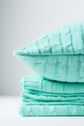 Homescapes Cotton Cable Knit Cushion Cover, 45 x 45 cm in Green - Size: 45 cm x 45 cm - thumbnail 5