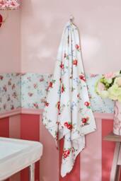 Cath Kidston Floral Rose & Bows Velour Printed Hand Towel in White - thumbnail 3
